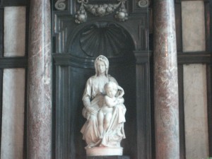 Michelangelo\'s Madonna with Chile in Brugge